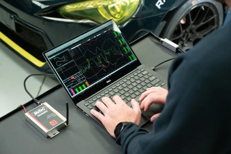 Data-analysis45__ResizedImageWzc4MCw1MjBd